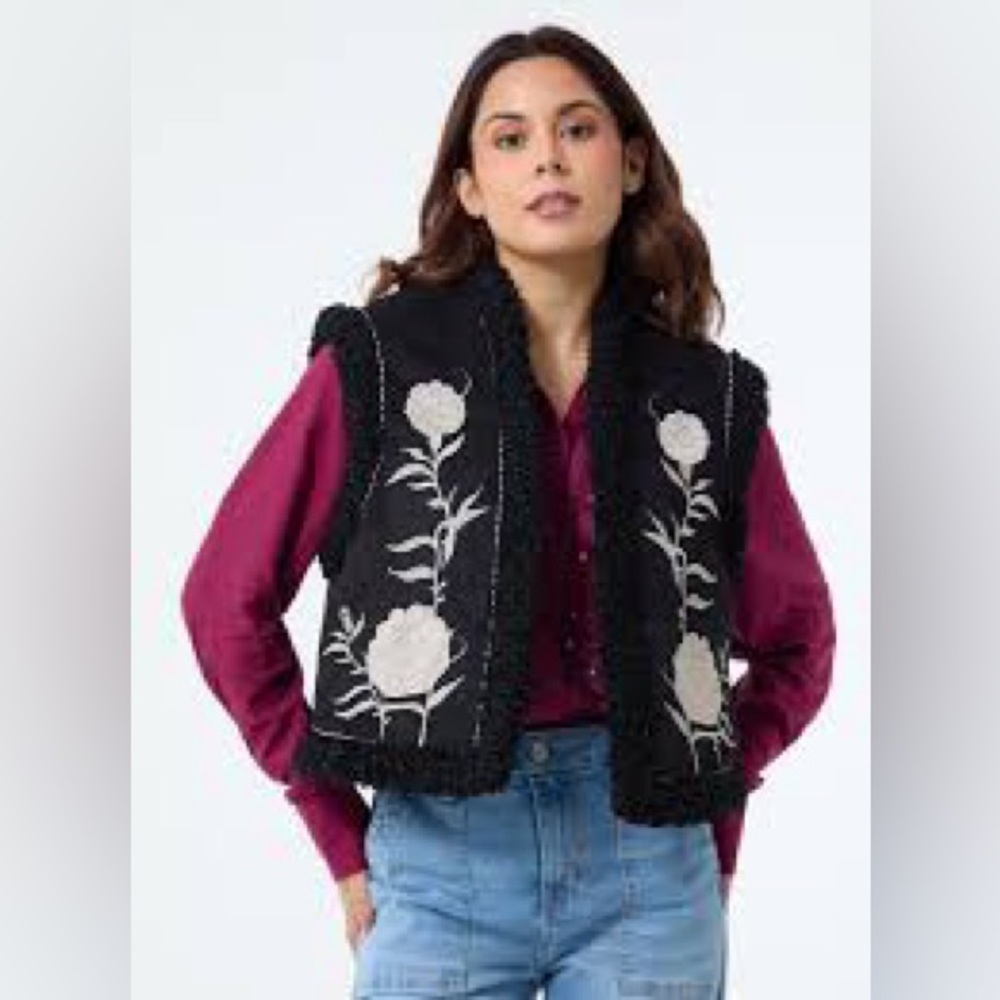 Zara Black Sherpa Suede Vest Embroidered floral boho Shearling - Picture 6 of 10
